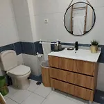 Excelente Em *